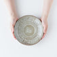 落ち着きのあるグレーが素敵な濵田綾音さんのパスタ皿