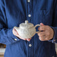 笠原良子さんの花文が素敵な地釉の茶壺（ちゃこ）