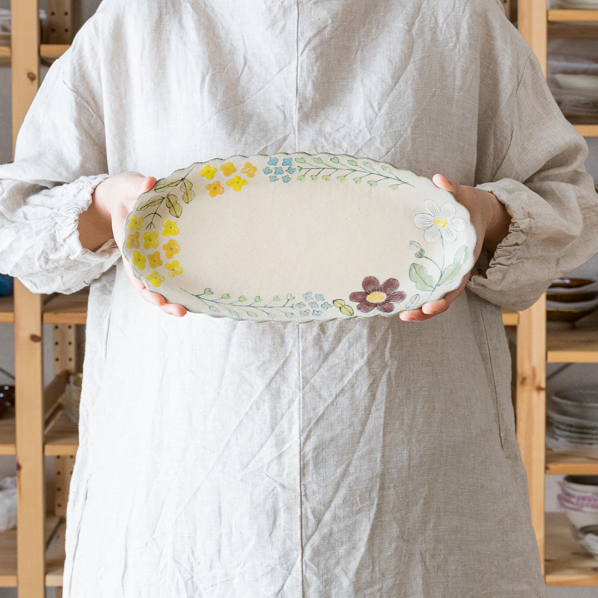 Flower pattern long plate Nanohana x Margaret｜Natsuko Morino