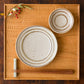 おうちごはんをゆっくり楽しめる冨本大輔さんの灰釉絵付3寸皿と7寸リム皿