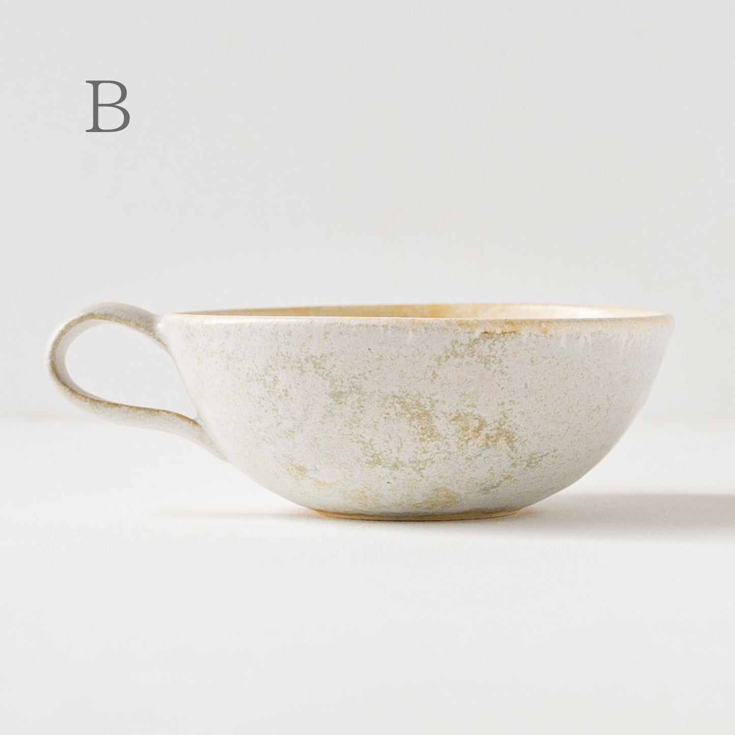 ヤガミサヨさんのドロマイト釉スープカップ