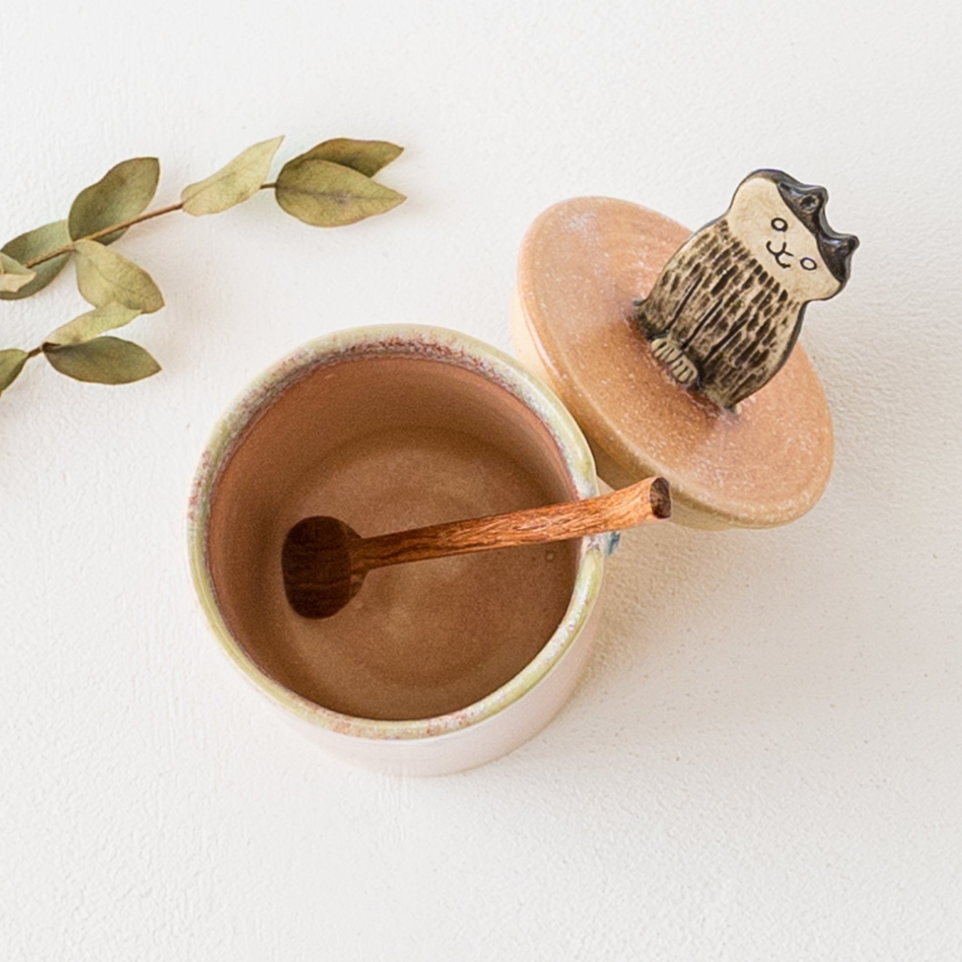 コーヒータイムをもっと可愛く楽しくしてくれるpoetoria種田ゆかさんのねこのシュガーポット
