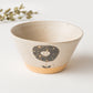 ワンポイントのお花が愛らしい岡村朝子さんの台形鉢