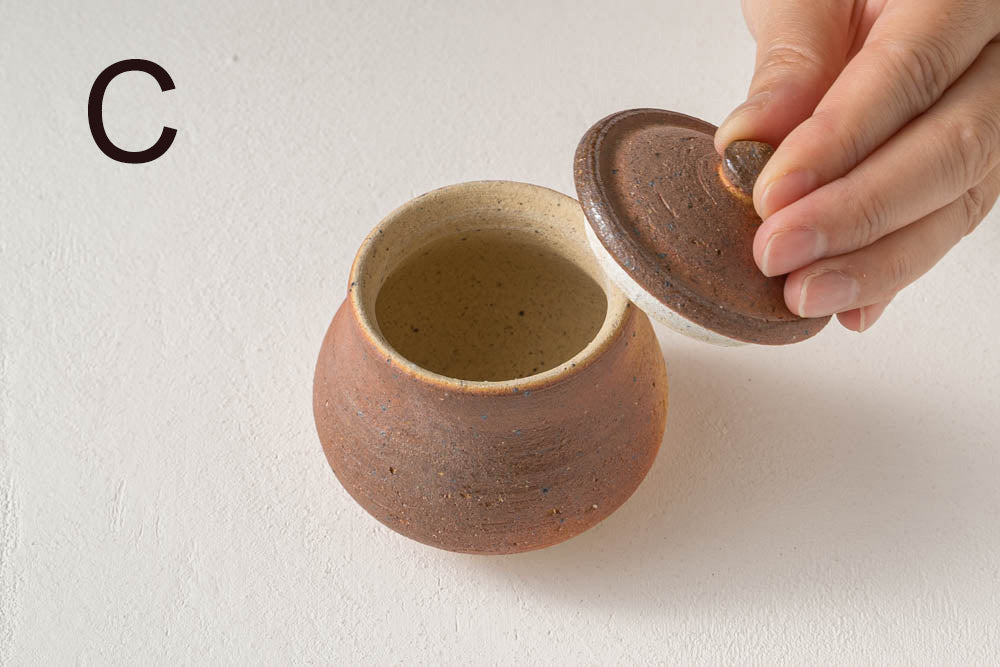 川尻製陶所作家の塩壺